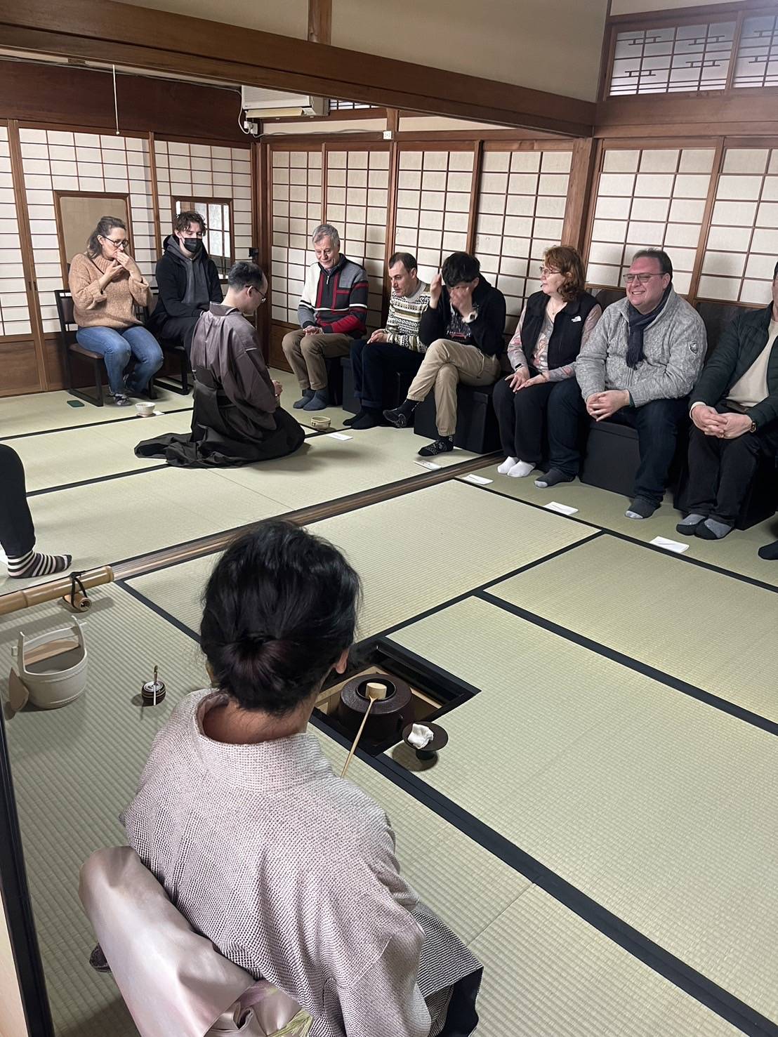 茶道体験の様子 - 茶室